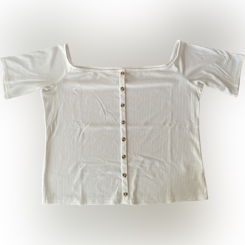 H&M Off-Shoulder Top with Tortoise Button in White, Size XL